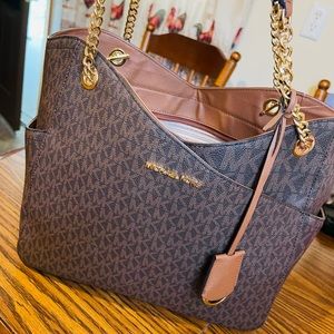 michael kors purse